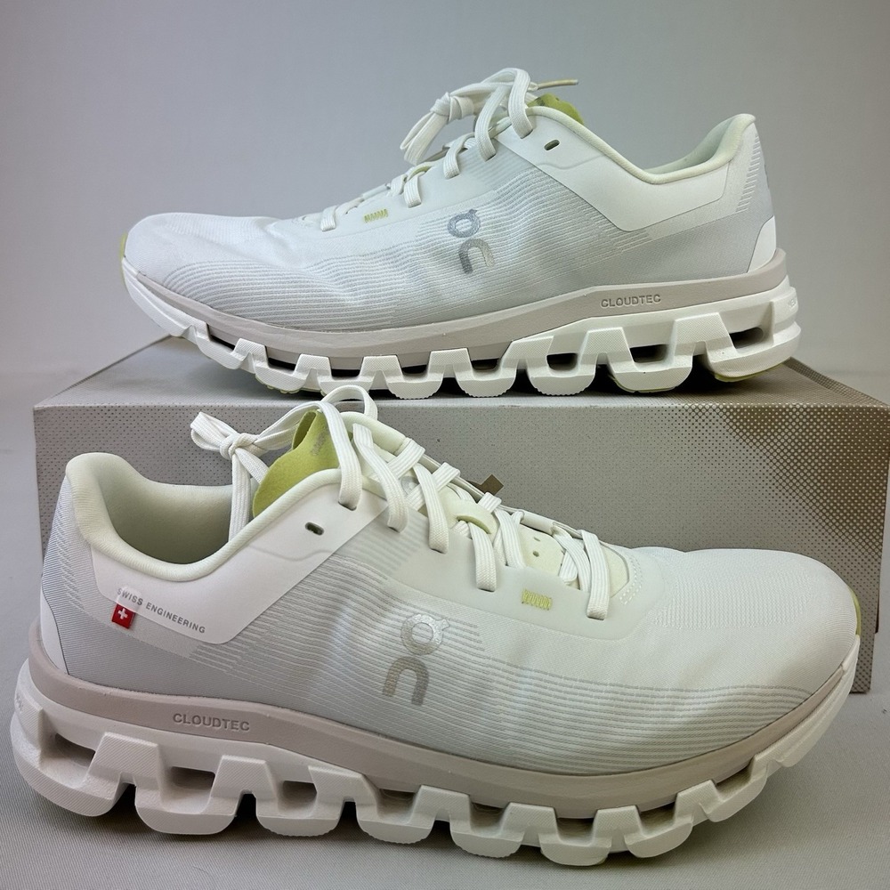 ON CLOUDFLOW 4 WHITE/SAND Women's Sz 10 COMFORTABLE ZERO-GRAVITY RUNNING SHOES